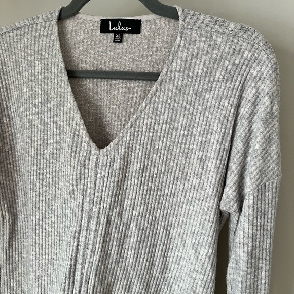 Lulu’s Briony Ruched Long Sleeve - Picture 5 of 11